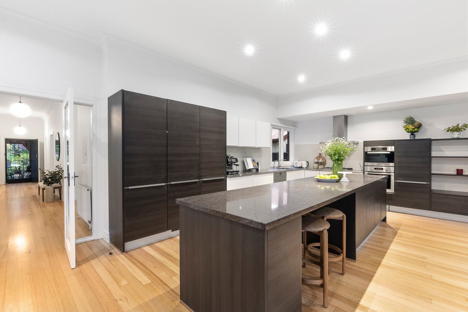 13 Watson Street, Glen Iris - Thumbnail 3