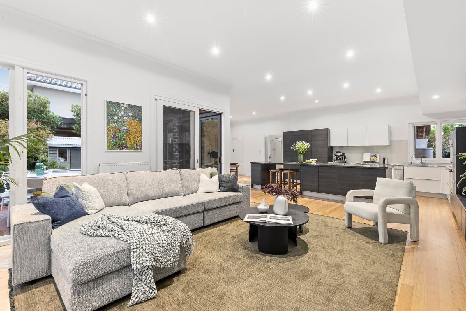 13 Watson Street, Glen Iris - Thumbnail 4