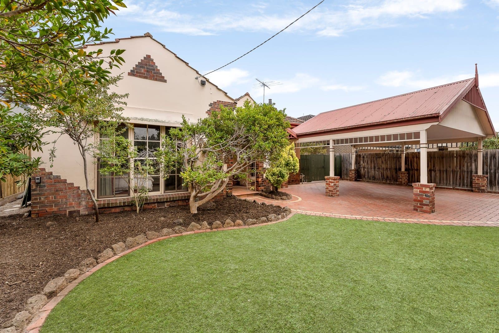 16 Shasta Avenue, Brighton East - Thumbnail 2