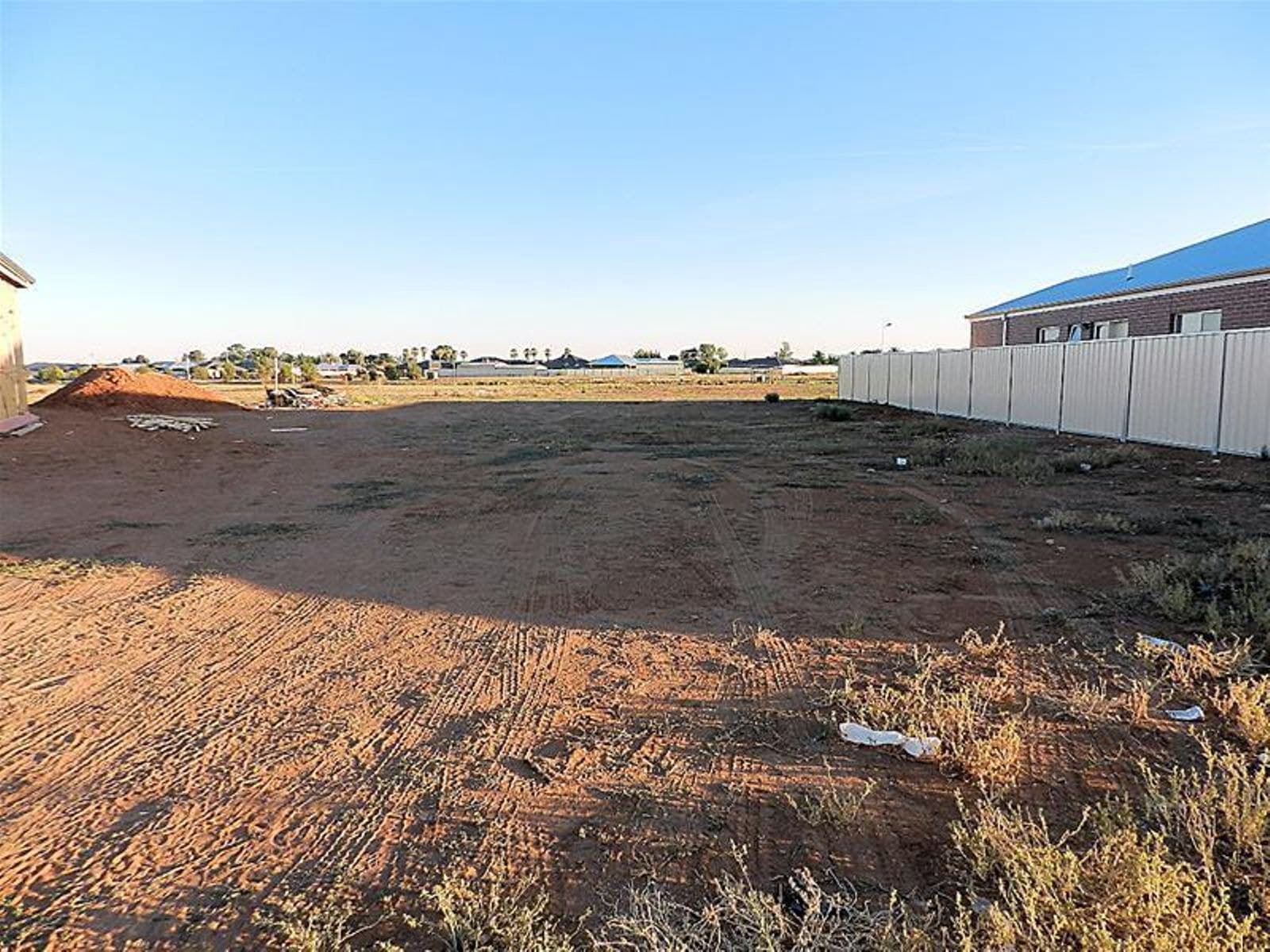19 Lizlee Drive, Mildura - Image 1