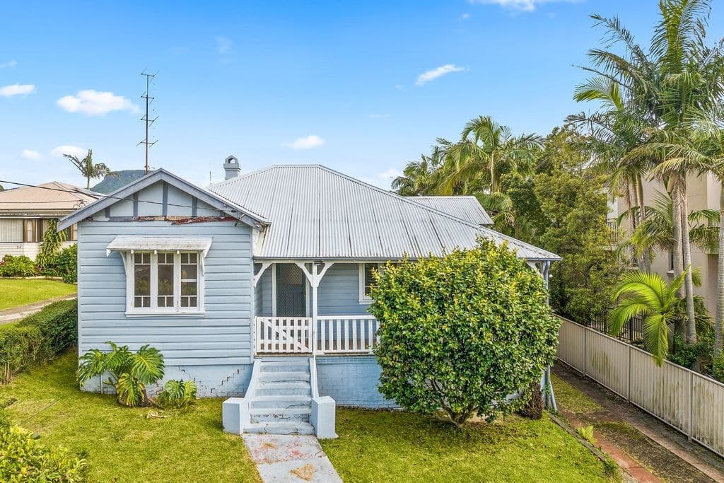 40 Robinson Street, Wollongong - Image 1