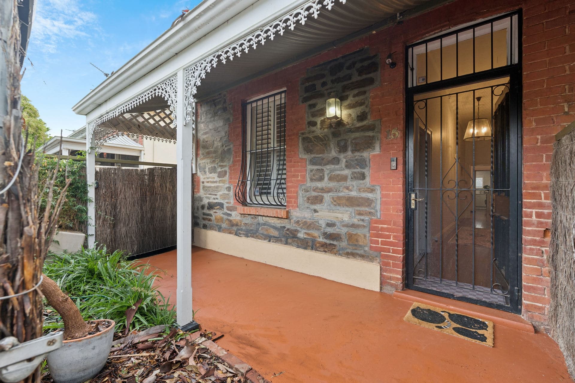 2/31 Millers Rd, Norwood - Image 1