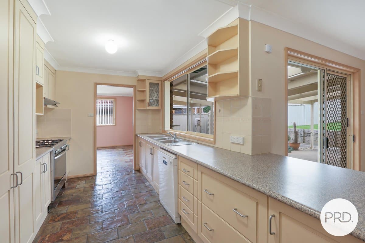 32 Burdekin Drive, ALBION PARK NSW 2527, Albion Park - Thumbnail 2