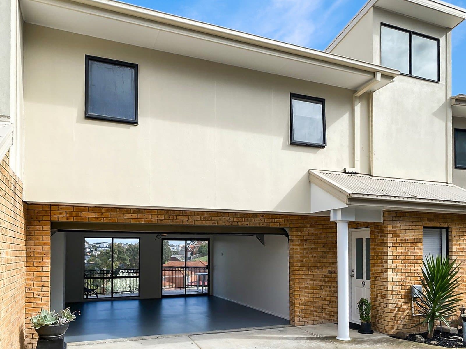 9/70-72 Coghlan Street, Niddrie VIC 3042, Niddrie - Thumbnail 2
