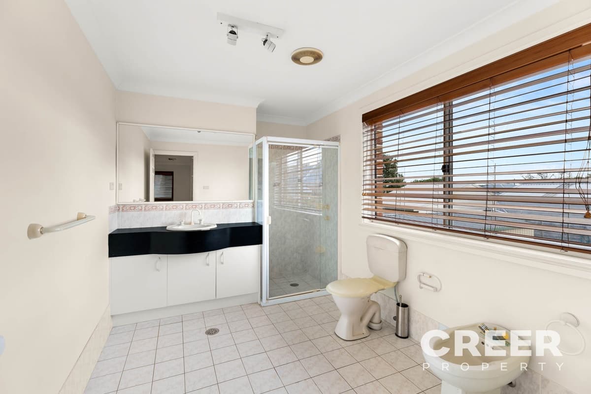 49 Patricia Avenue, Charlestown, Charlestown - Thumbnail 5