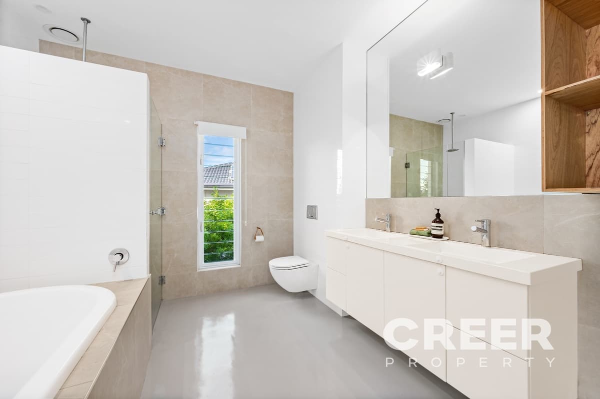 6 Thompson Road, Speers Point, Speers Point - Image 1