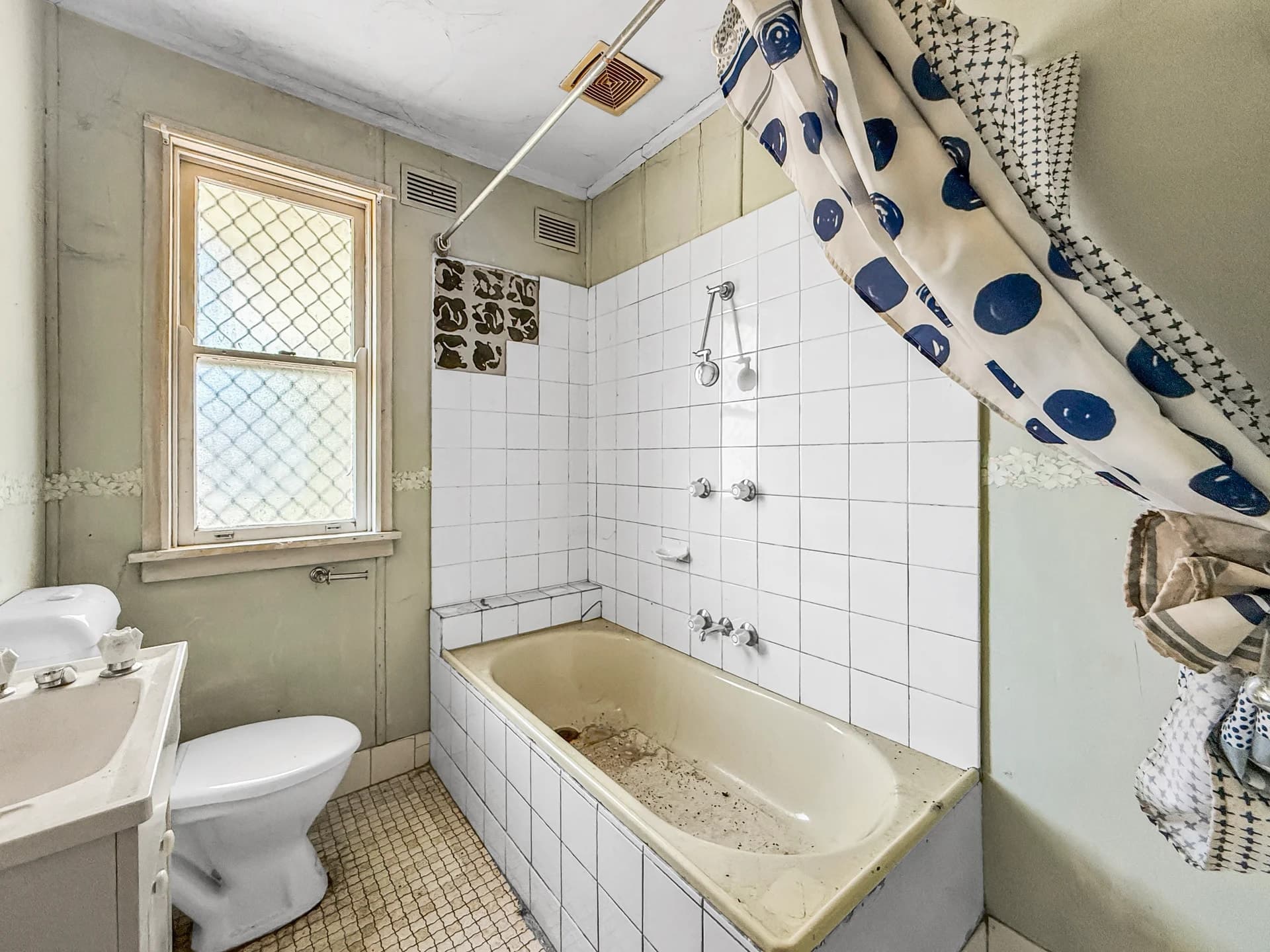 37 Gallop Street, BERKELEY NSW 2506, Berkeley - Thumbnail 4