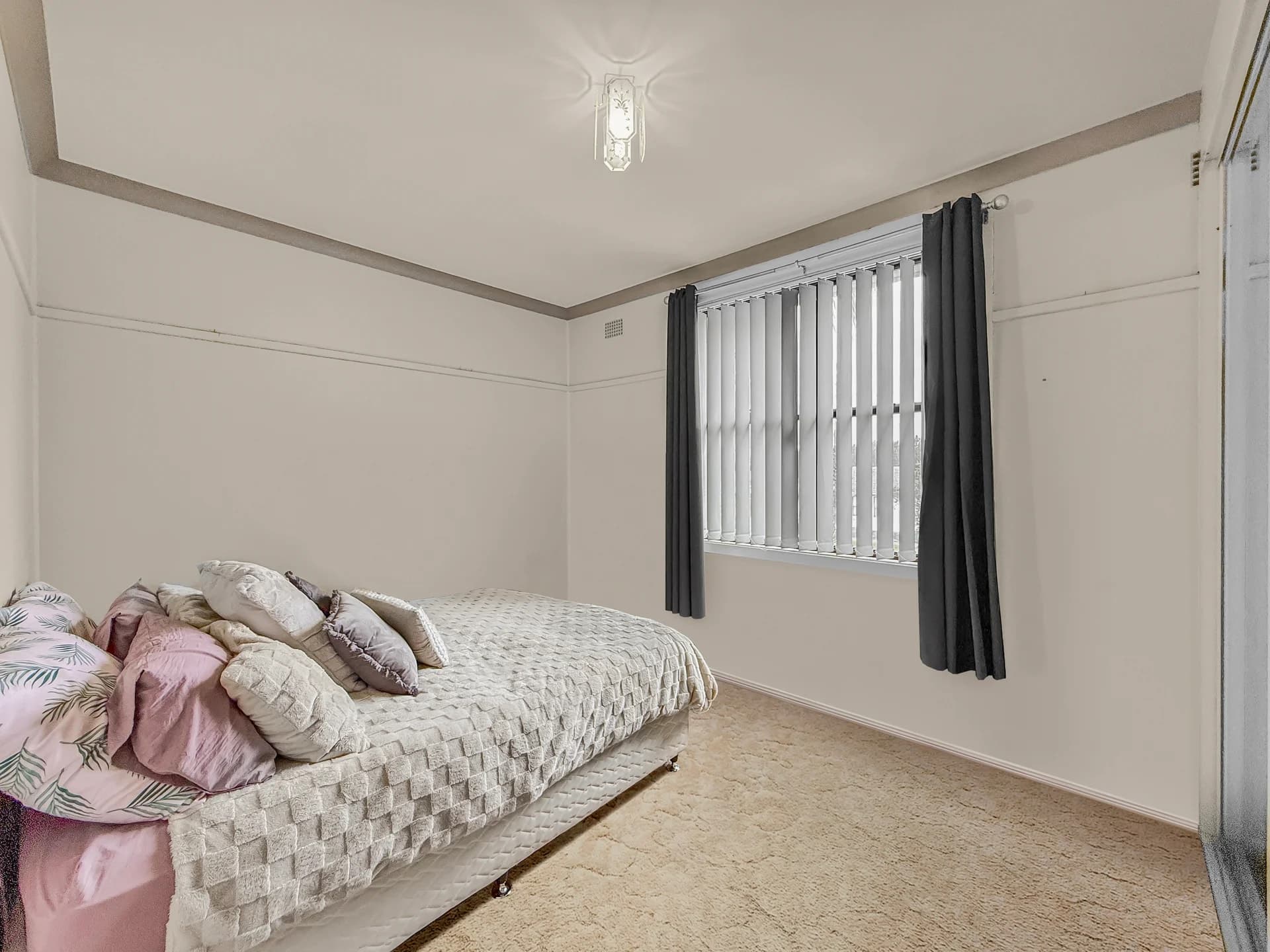 27 Essex Street, BERKELEY NSW 2506, Berkeley - Thumbnail 2