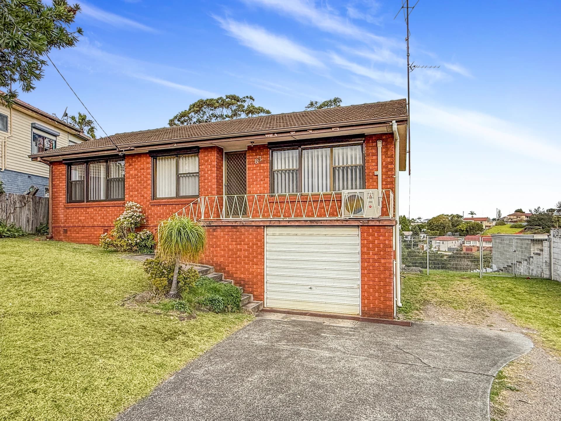 83 Weringa Avenue, LAKE HEIGHTS NSW 2502, Lake Heights - Image 1