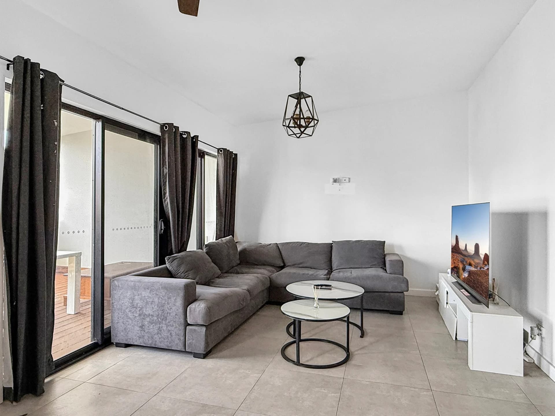 2/3 Hingston Close, LAKE HEIGHTS NSW 2502, Lake Heights - Image 1