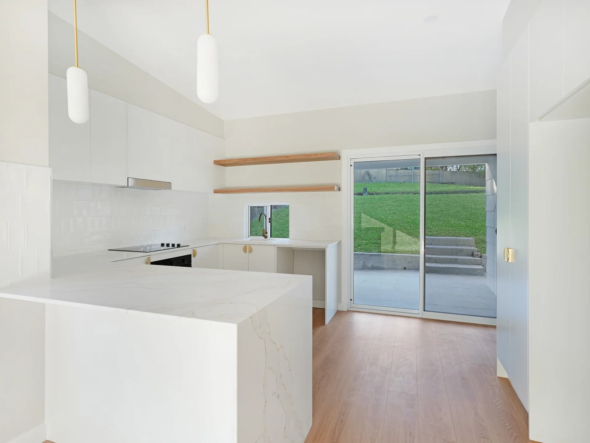 60 First Avenue North, WARRAWONG NSW 2502, Warrawong - Thumbnail 2