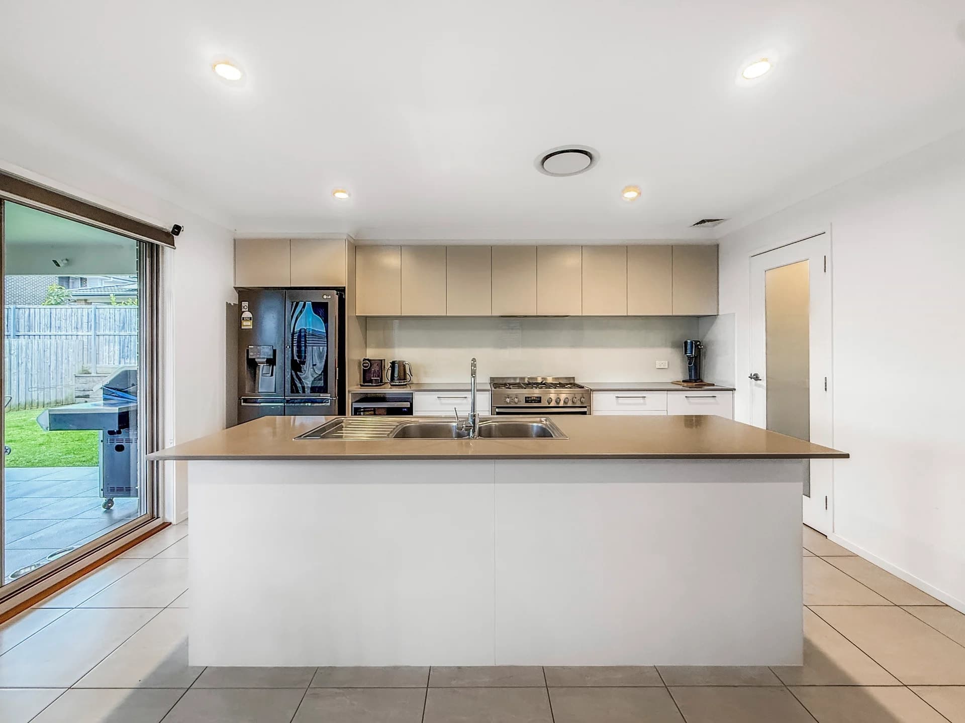 6 Bendalong Street, TULLIMBAR NSW 2527, Tullimbar - Thumbnail 7