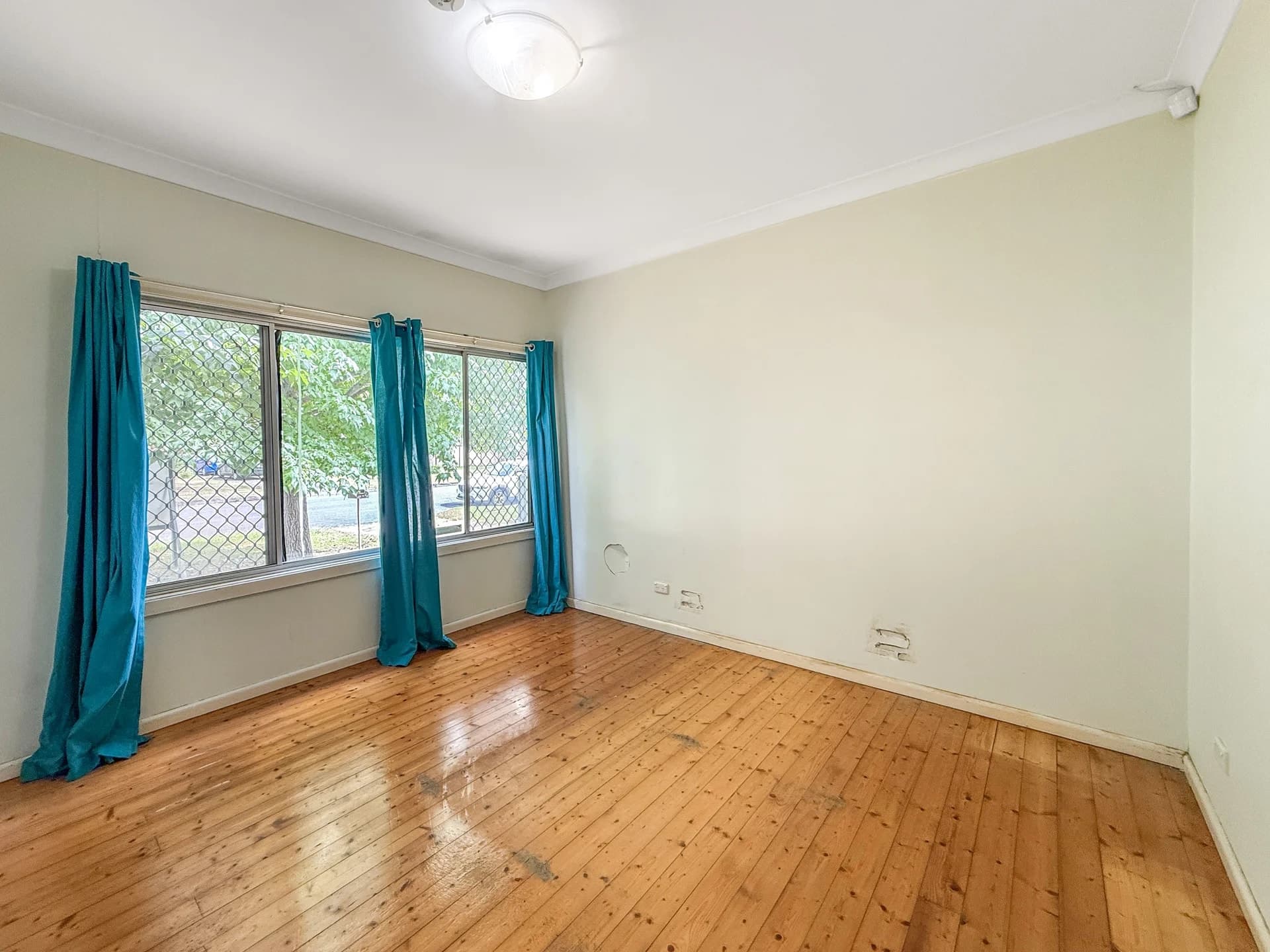 18 Albert Street, UNANDERRA NSW 2526, Unanderra - Thumbnail 3