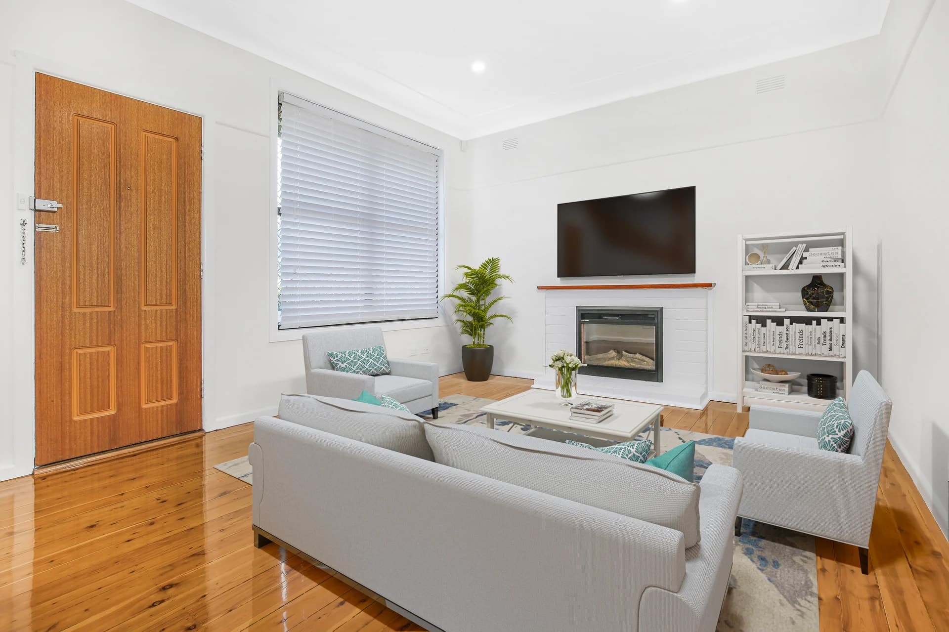 46 Lindsay Street, UNANDERRA NSW 2526, Unanderra - Image 1
