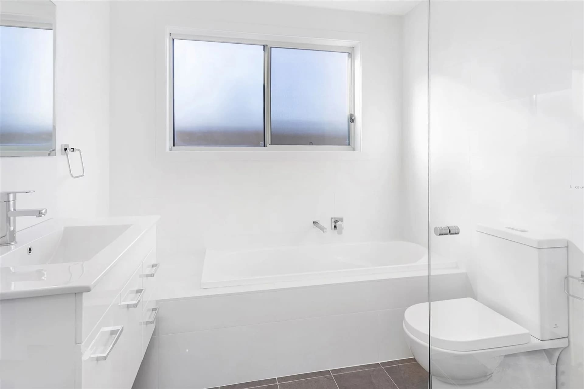 11 Reid Street, OAK FLATS NSW 2529, Oak Flats - Thumbnail 2