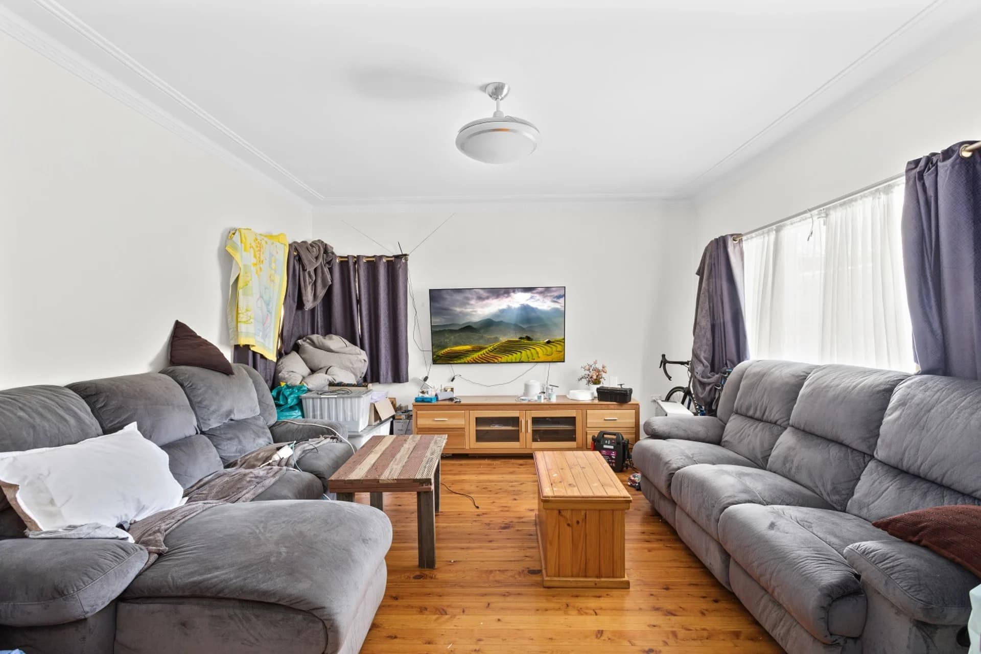 149 Gladstone Avenue, MOUNT SAINT THOMAS NSW 2500, Spring Hill - Thumbnail 2