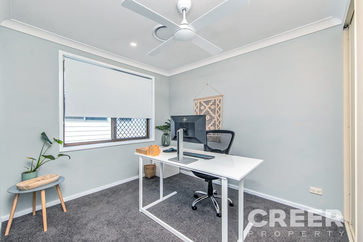 24 Buwa Street, Charlestown, Charlestown - Thumbnail 2