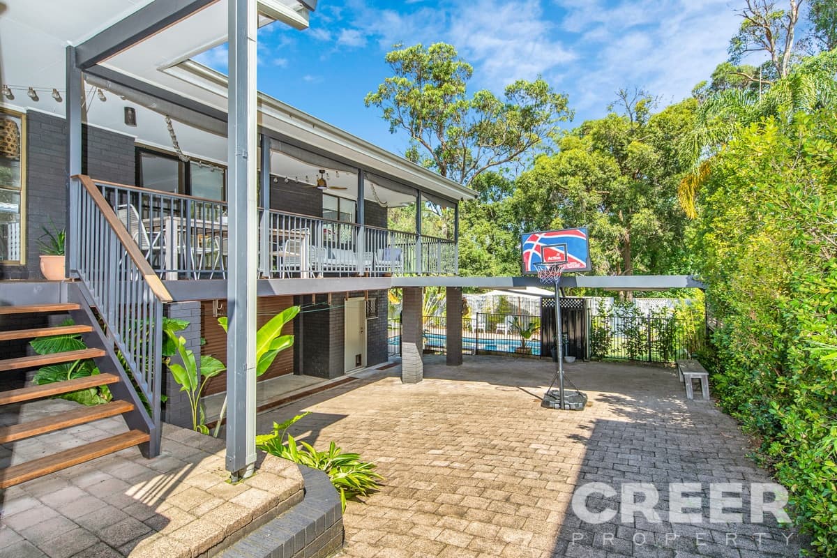 24 Buwa Street, Charlestown, Charlestown - Thumbnail 6