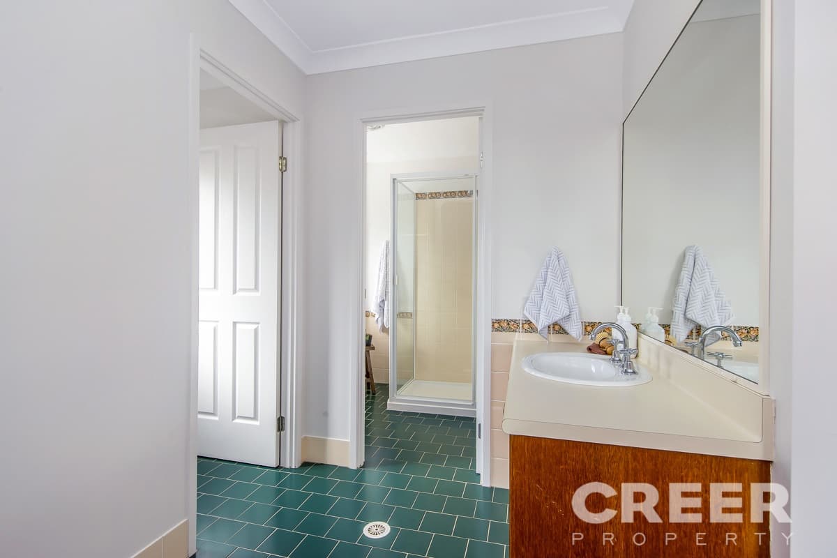 22 Sundew Close, Garden Suburb, Garden Suburb - Thumbnail 4