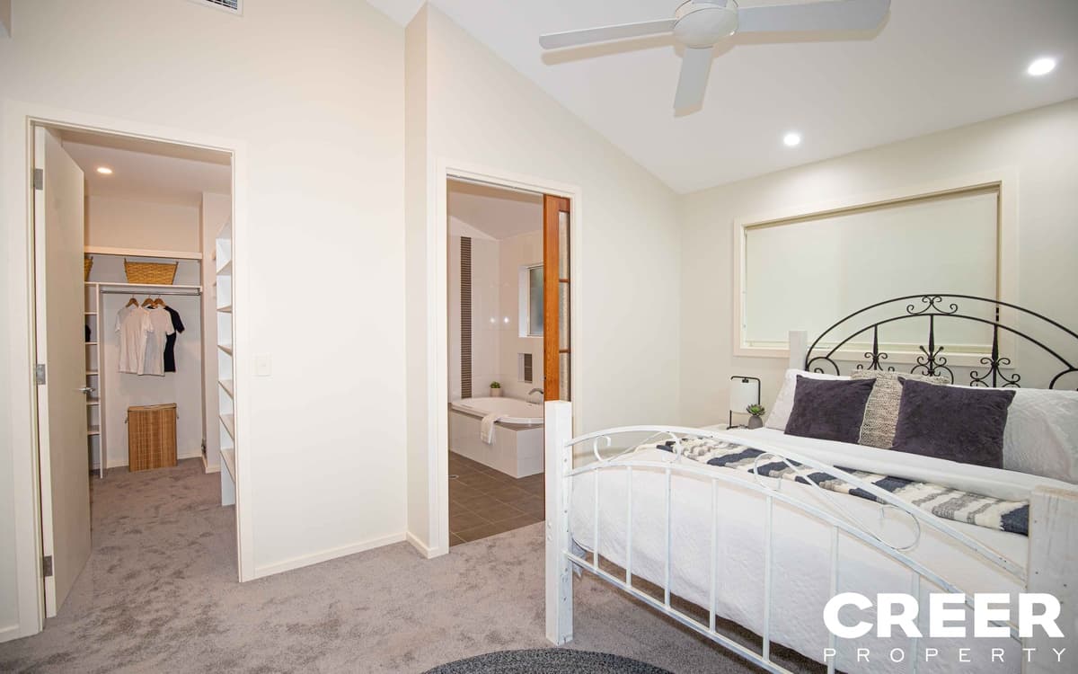 6 Bucklee Crescent, Warners Bay, Warners Bay - Thumbnail 2