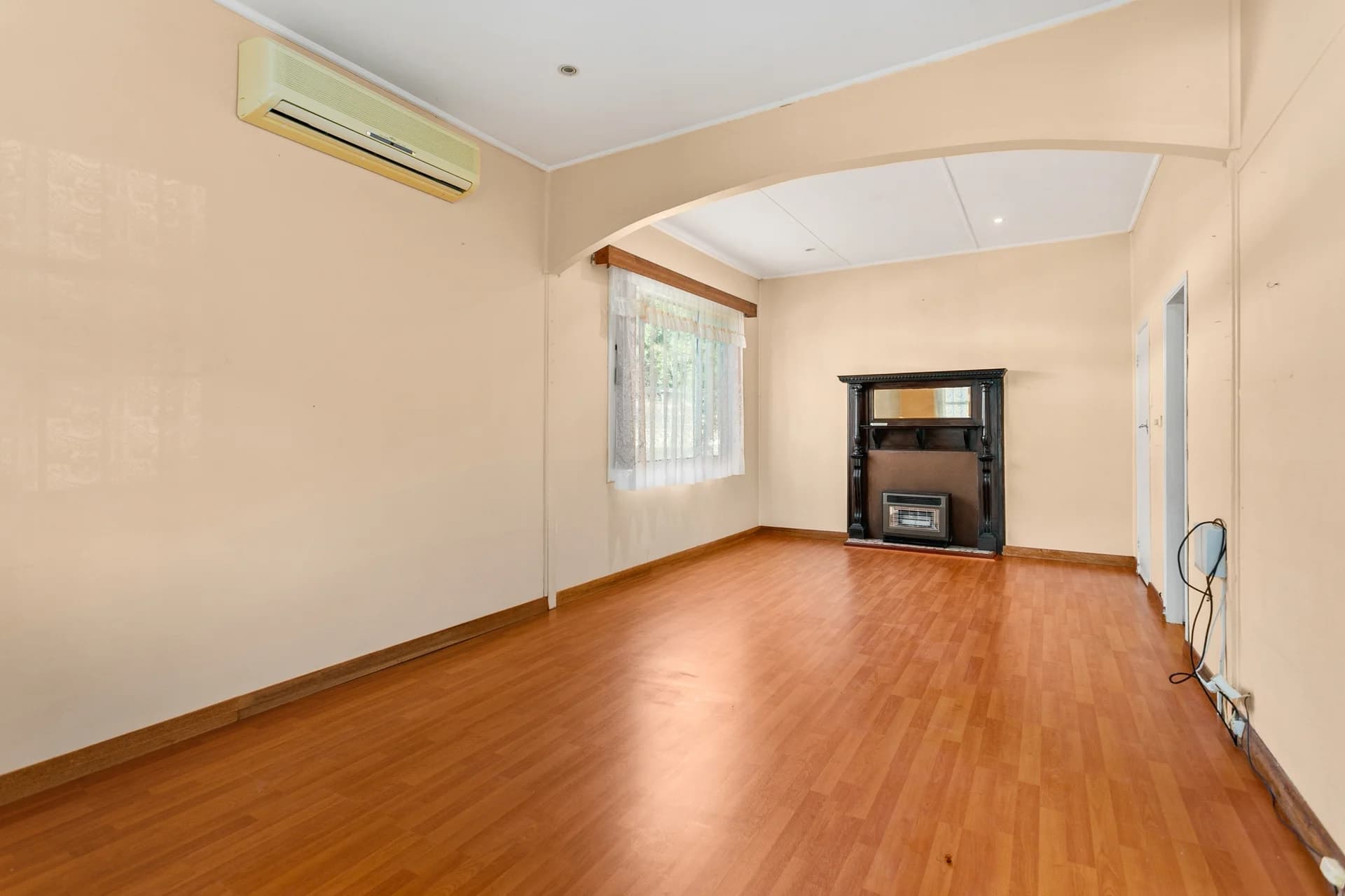 8 Denison Street, WOLLONGONG NSW 2500, Wollongong - Thumbnail 2