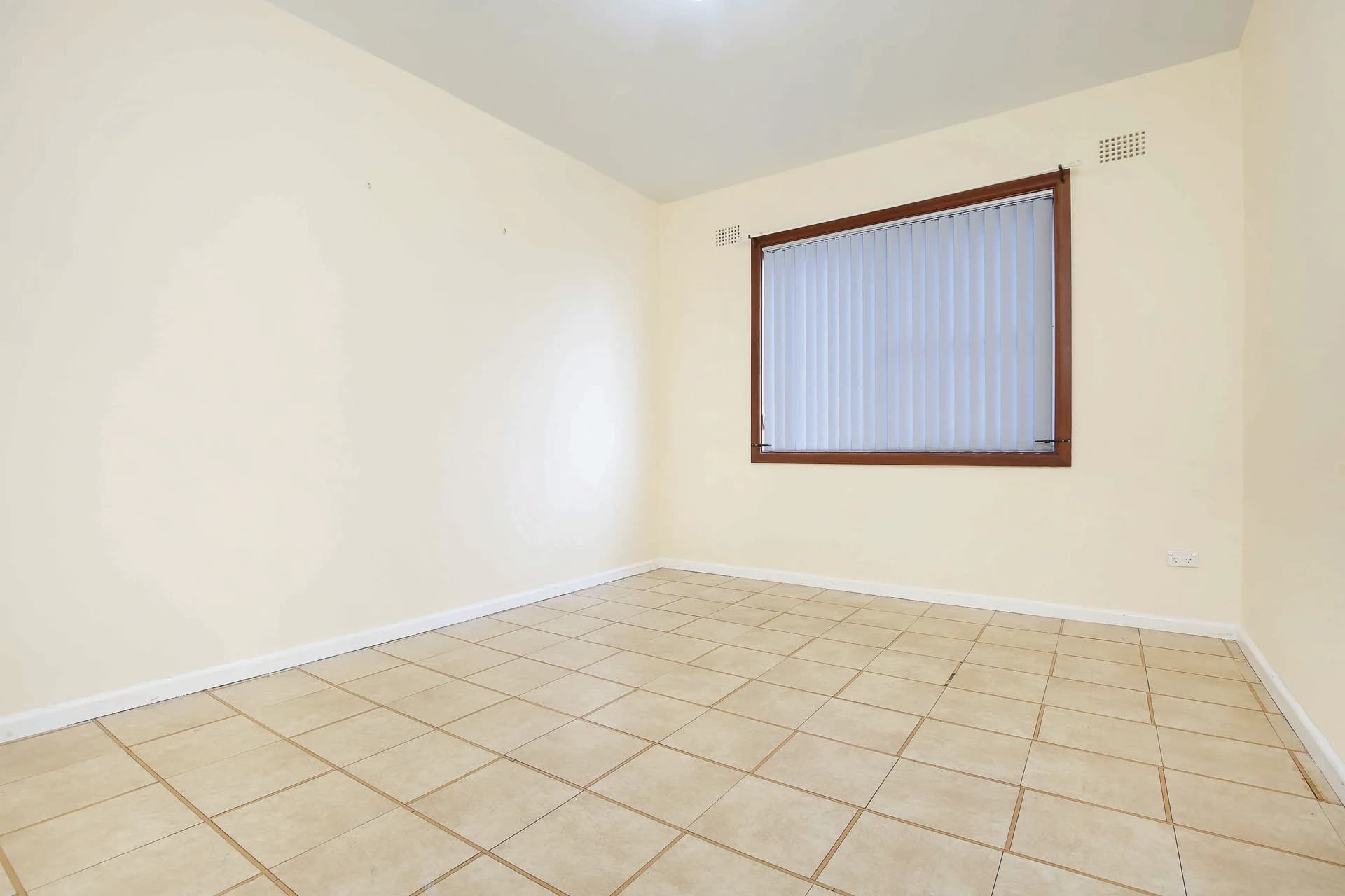 19 Vermont Road, WARRAWONG NSW 2502, Warrawong - Thumbnail 3