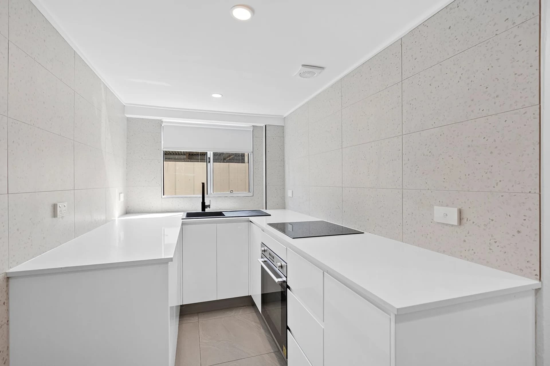 12 Wade Street, FIGTREE NSW 2525, Figtree - Image 1