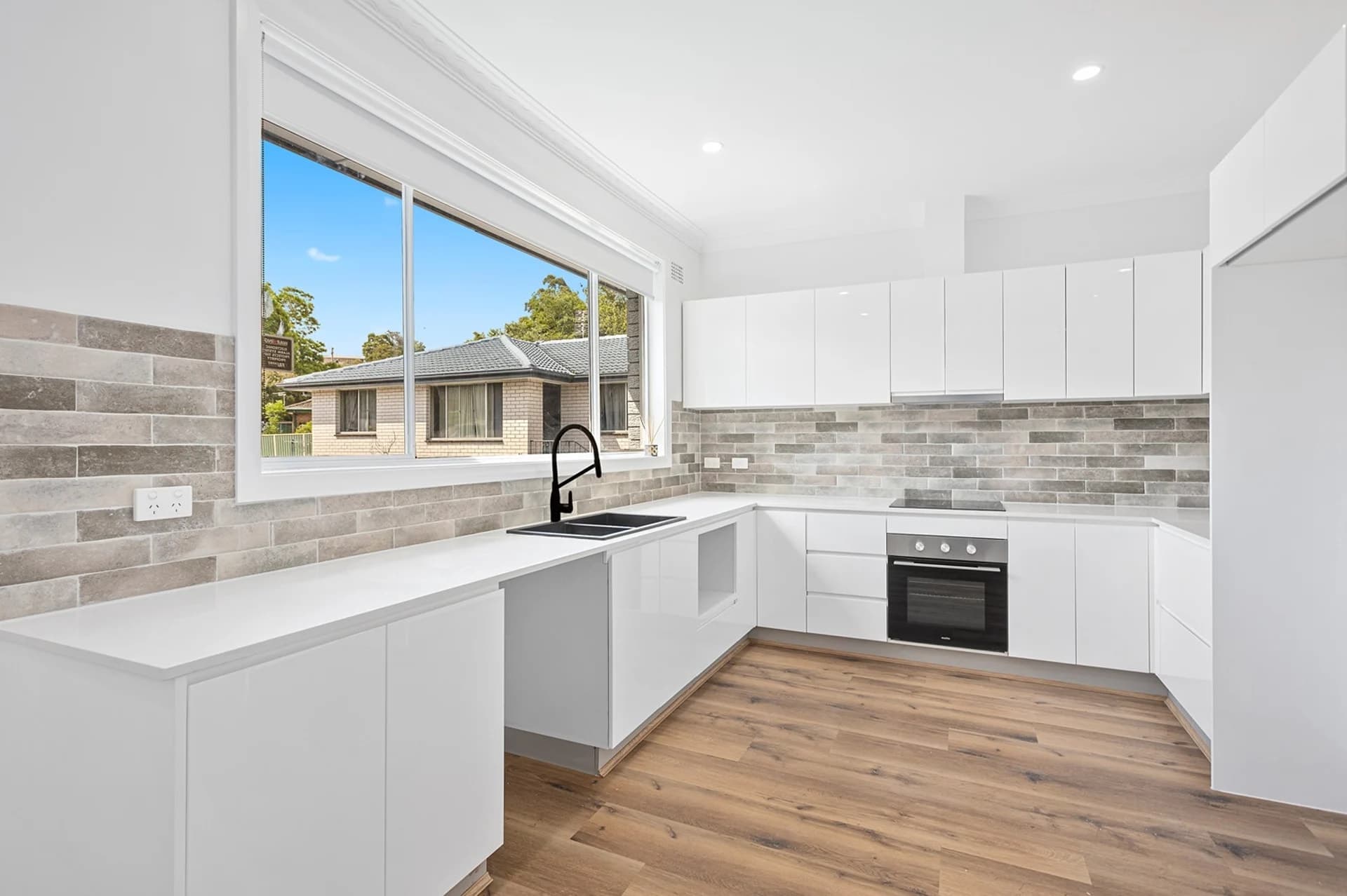 12 Wade Street, FIGTREE NSW 2525, Figtree - Thumbnail 8
