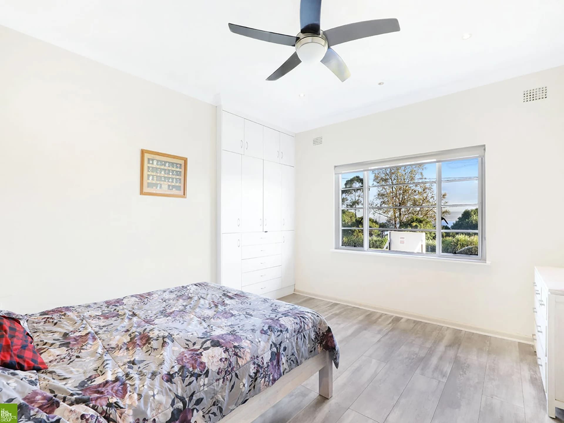 348 Northcliffe Drive, LAKE HEIGHTS NSW 2502, Lake Heights - Thumbnail 4