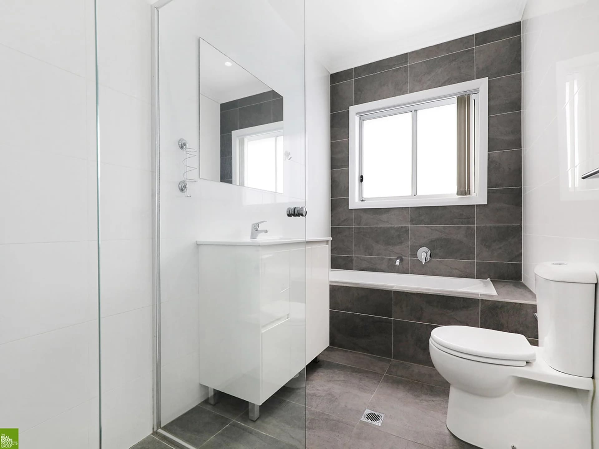 91B Whimbrel Avenue, LAKE HEIGHTS NSW 2502, Lake Heights - Thumbnail 2