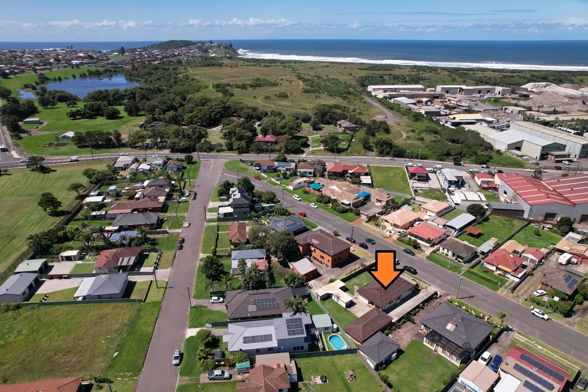 8 Kemblawarra Road, WARRAWONG NSW 2502, Warrawong - Thumbnail 2