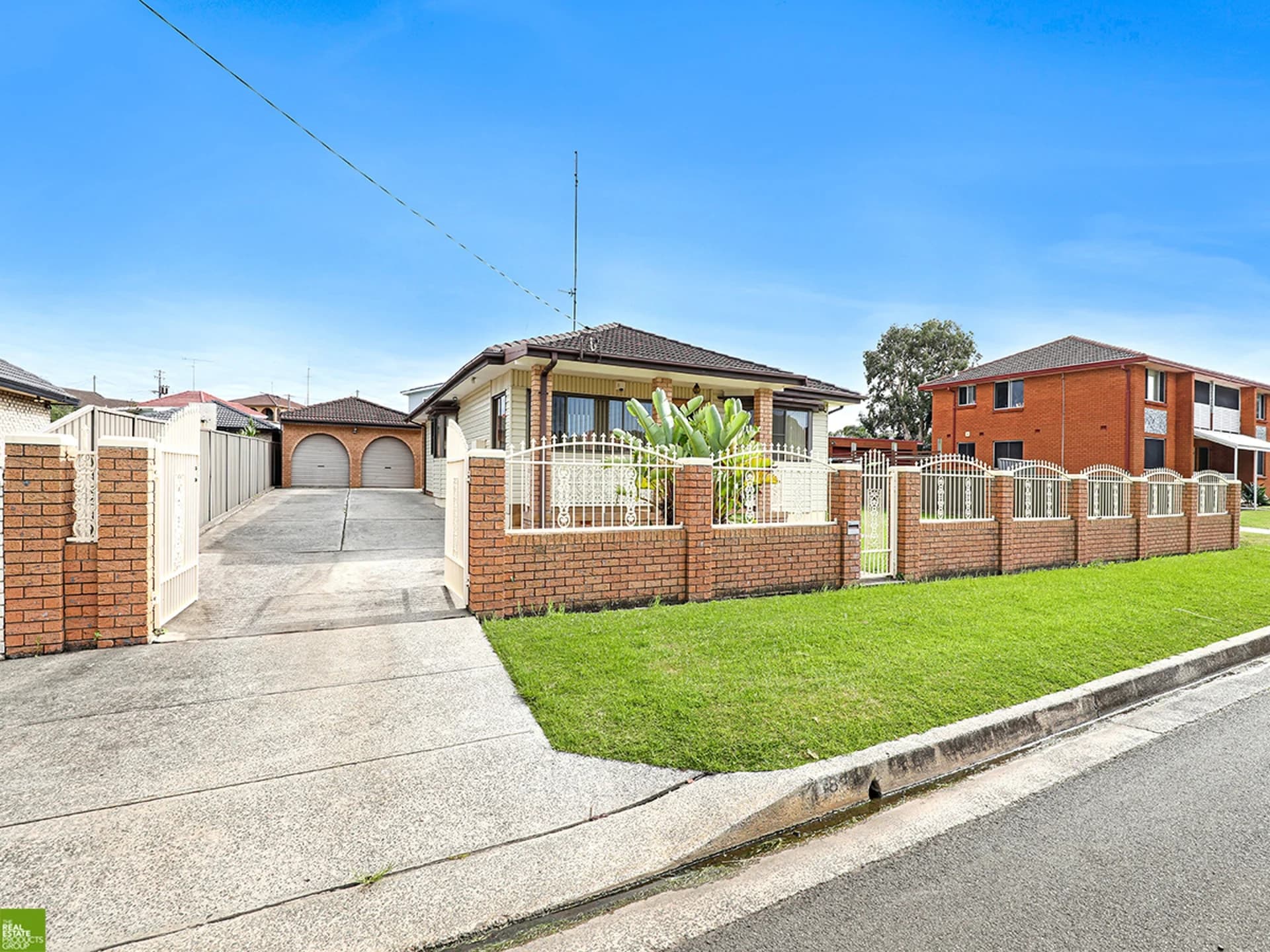 8 Kemblawarra Road, WARRAWONG NSW 2502, Warrawong - Thumbnail 4