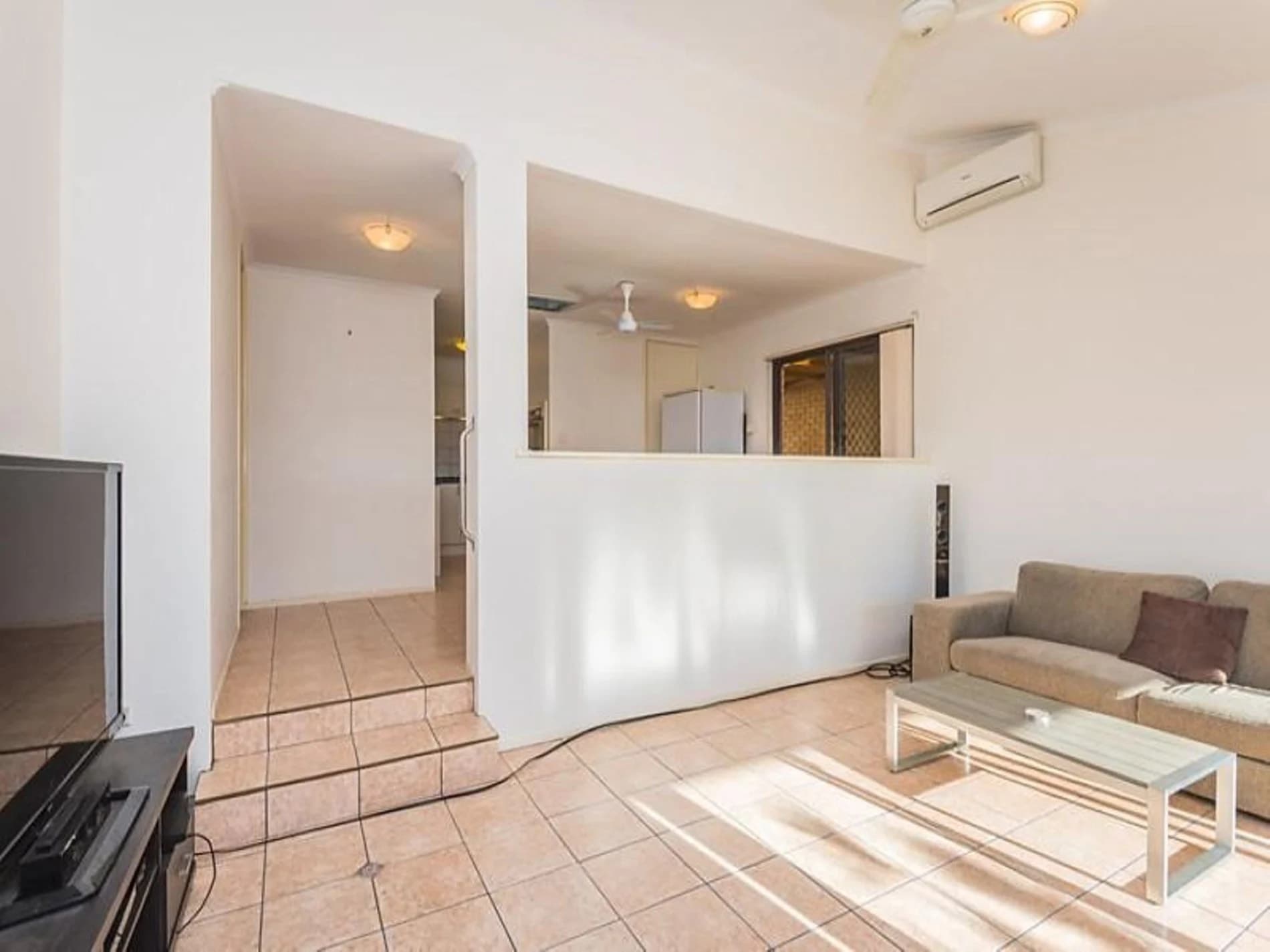 Coastal Charmer, 89 Bridgewater Drive, Kallaroo WA 6025, Kallaroo - Thumbnail 6