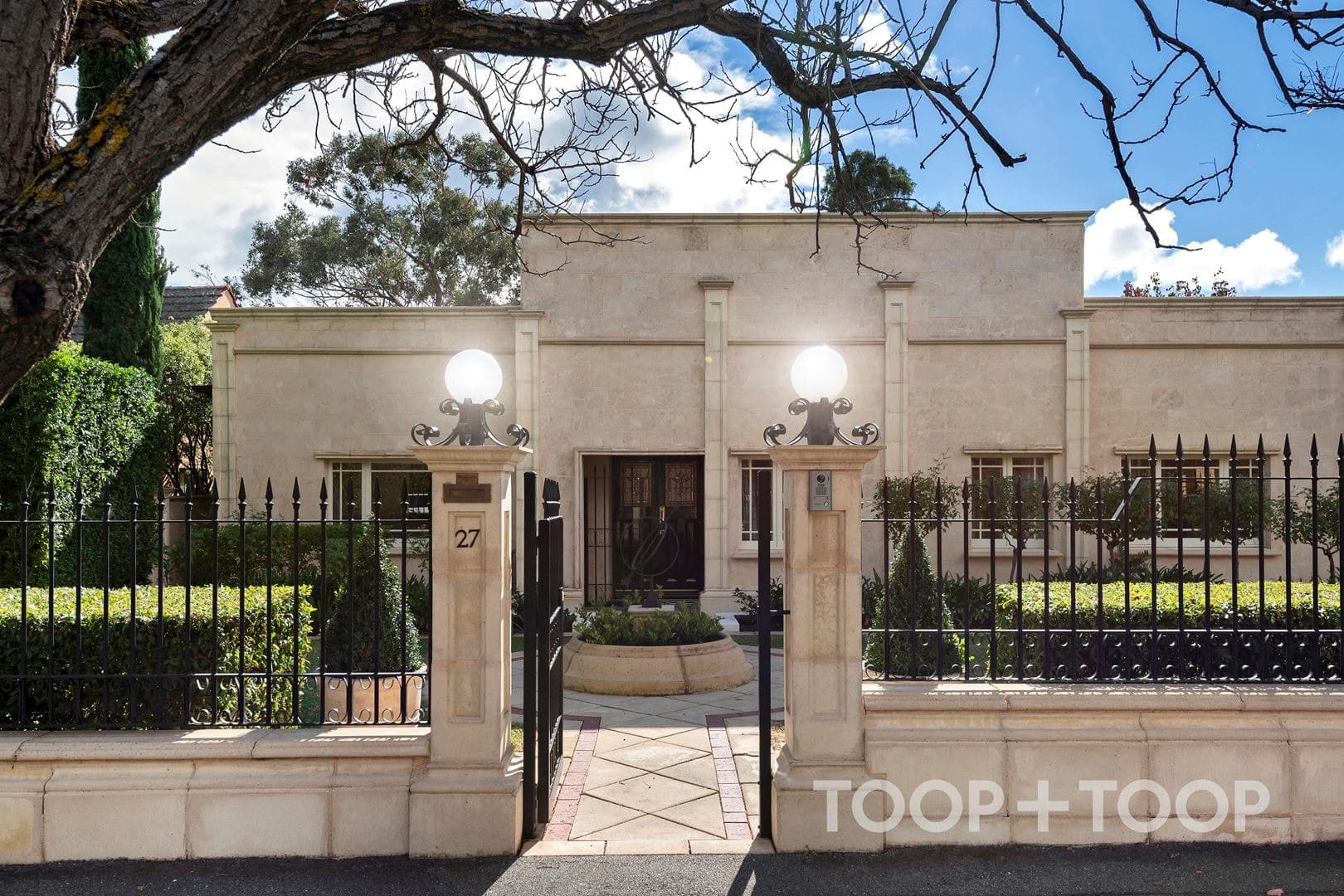 27 Eynesbury Avenue,Kingswood SA 5062, Kingswood - Image 1