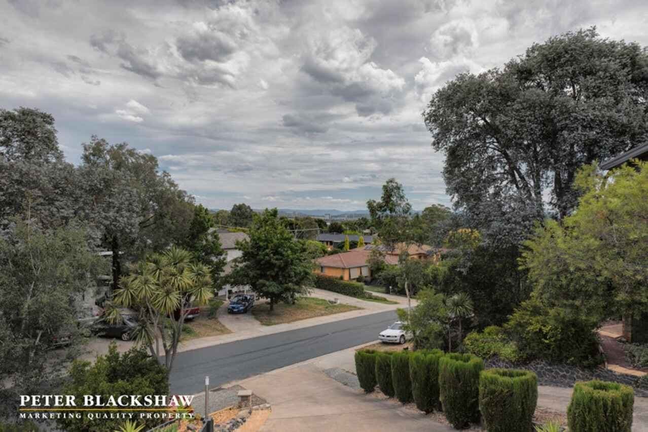 21 Mirrabucca Crescent, Giralang, Giralang - Thumbnail 4