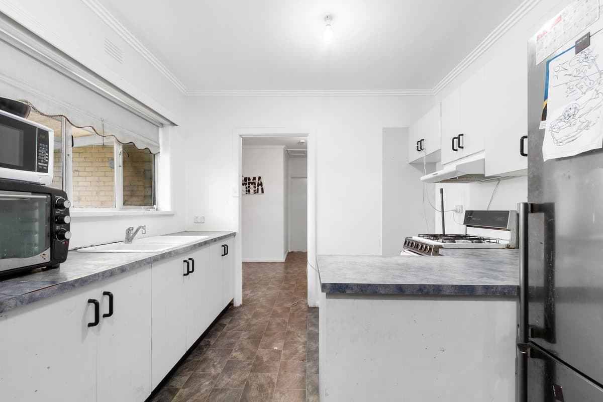 83 Vincent Road, Morwell VIC 3840, Morwell - Thumbnail 2
