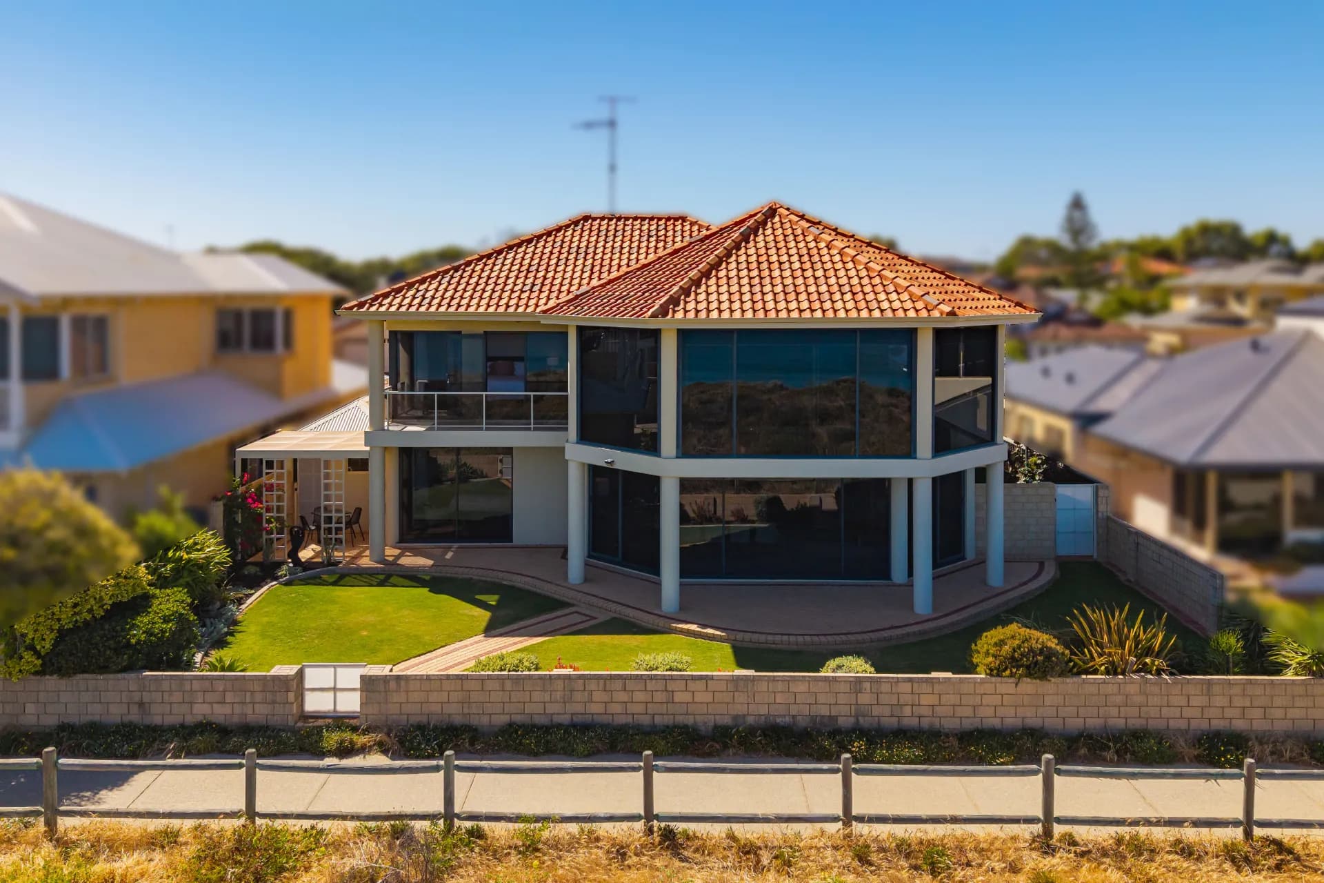 12 Ronsard Drive, San Remo, WA, San Remo - Thumbnail 2