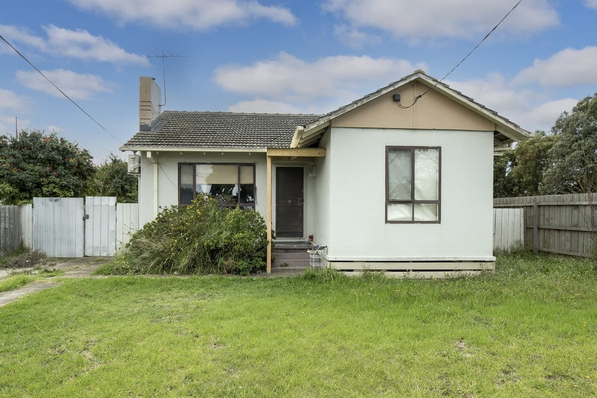 12 Heather Court, Glenroy VIC 3046, Glenroy - Thumbnail 2