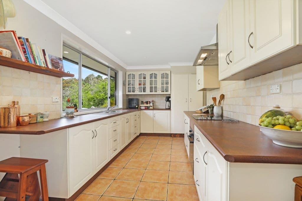 1321 Wilson Drive, Hill Top - Thumbnail 5