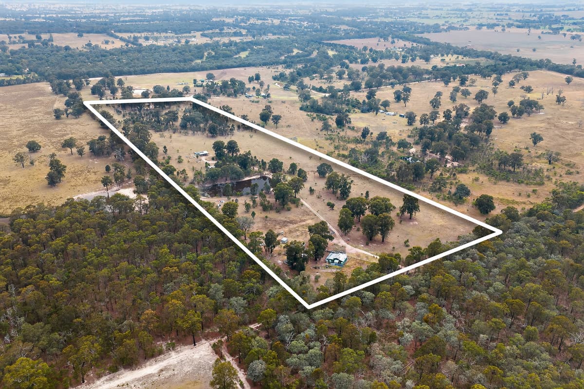84 Rifle Range Road, Heyfield, Heyfield - Image 1