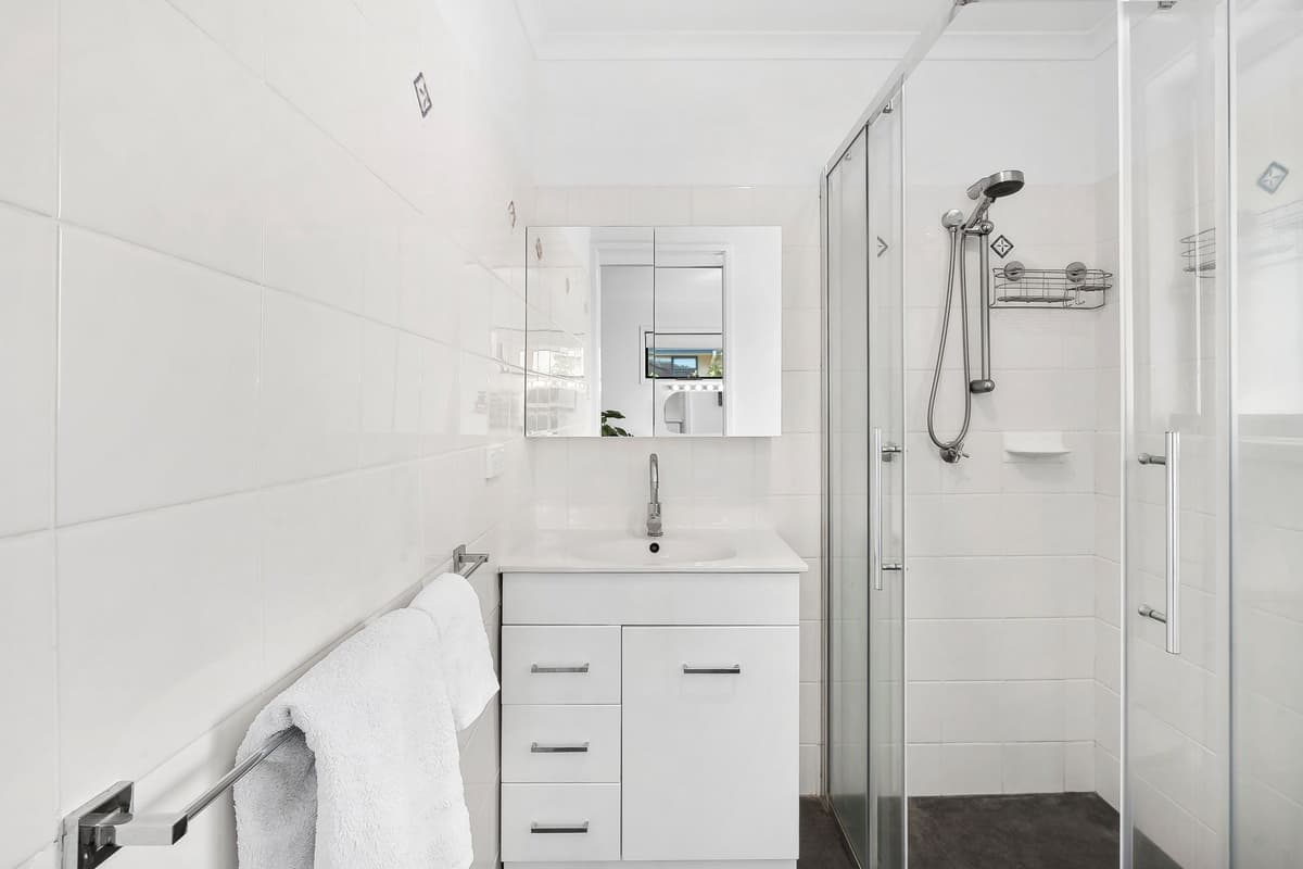 16 Cockburn Street, Curtin, Curtin - Thumbnail 2