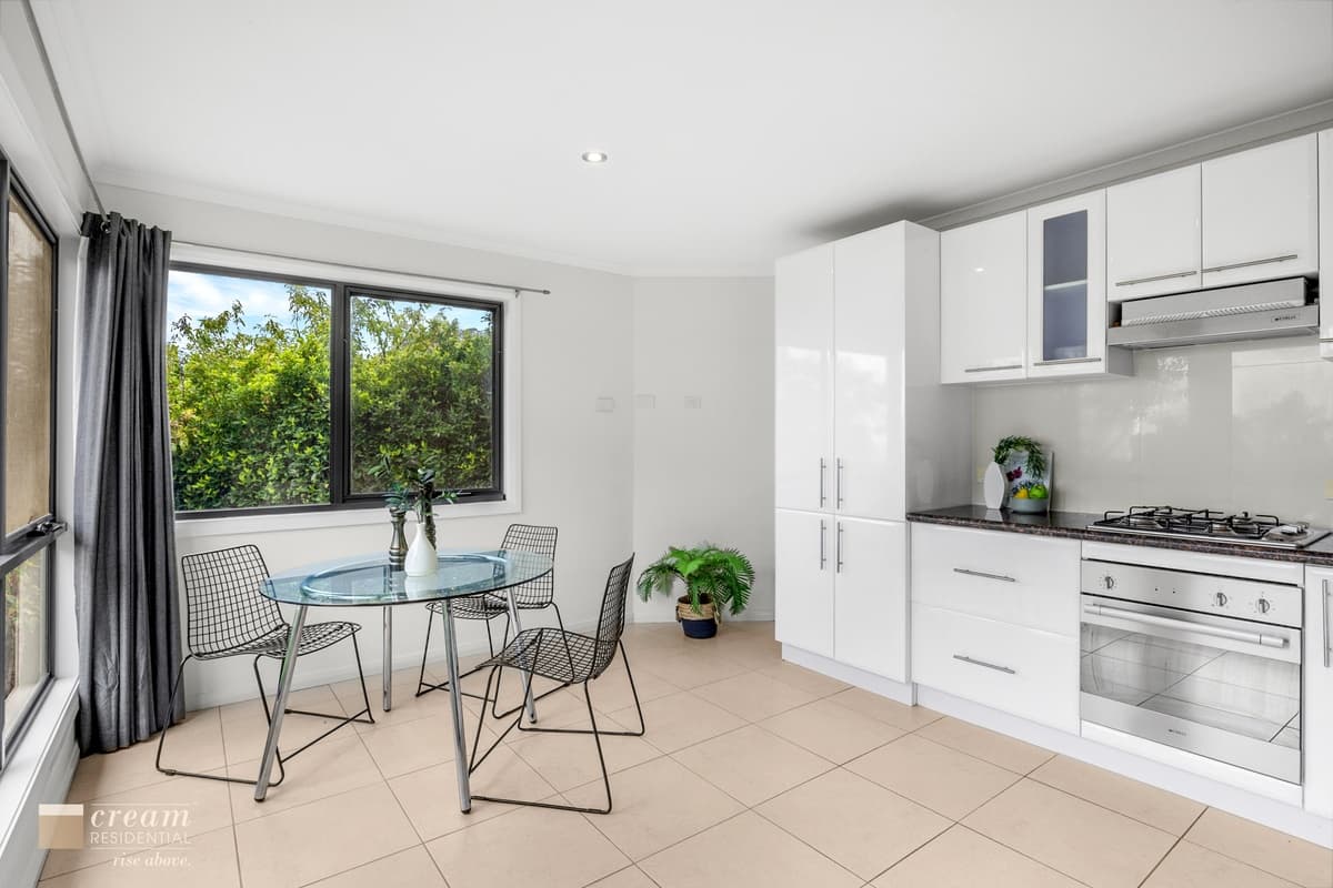 21 Lincoln Close, Chapman, Chapman - Image 1