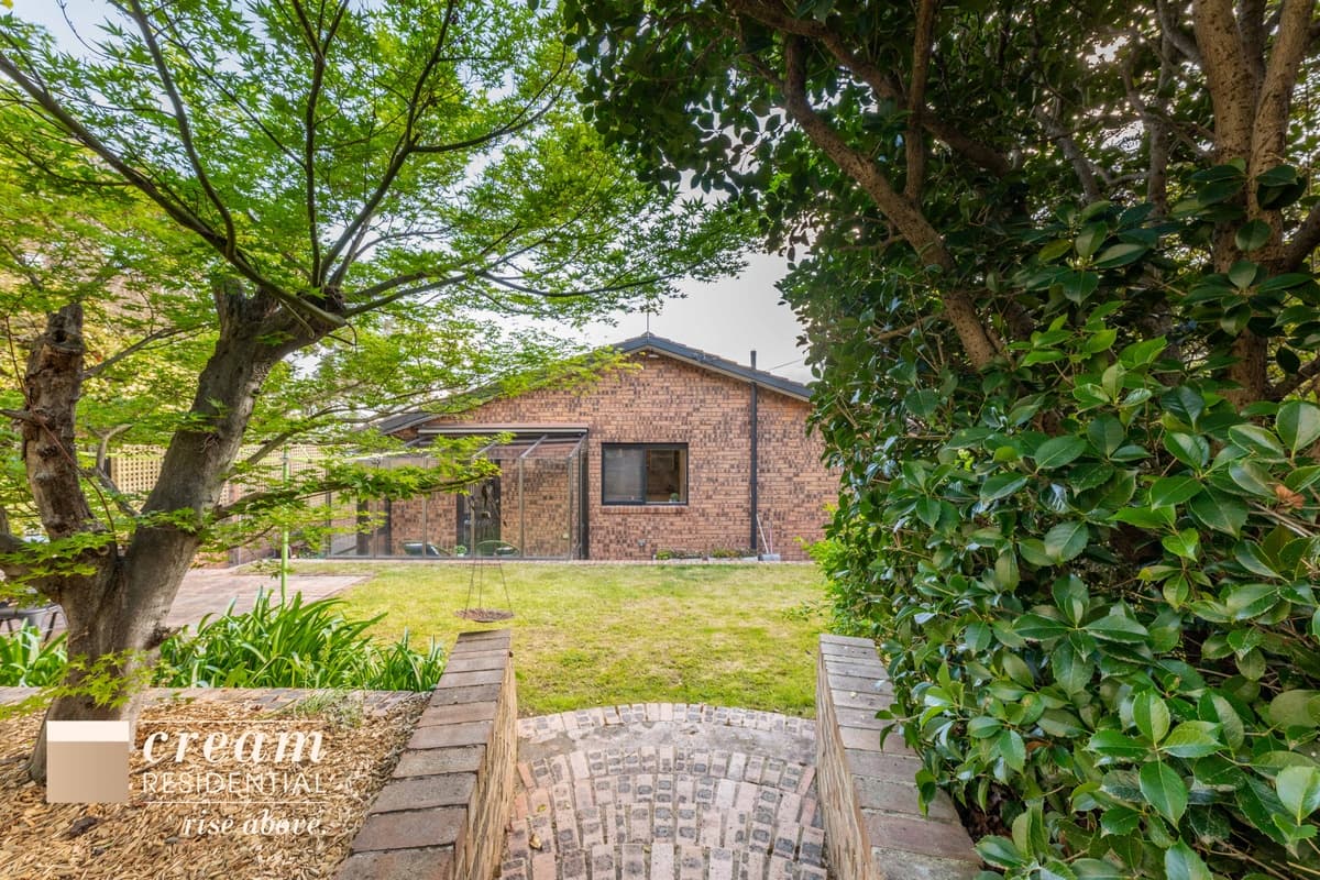 5 Malcolm Place, Kambah, Kambah - Thumbnail 2