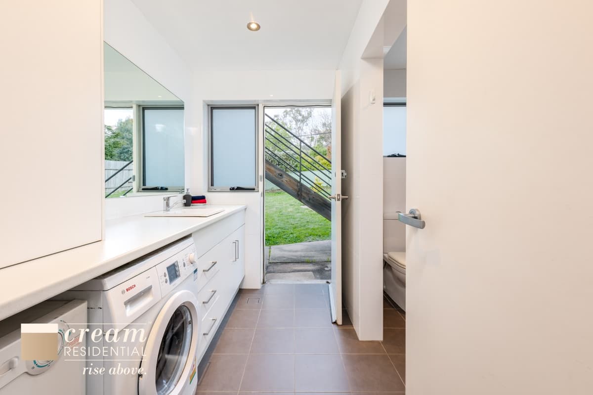 49 Gilmore Crescent, Garran, Garran - Thumbnail 6