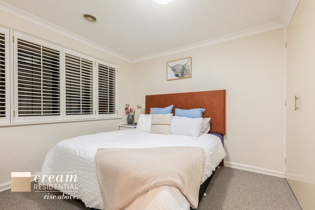 11 Sabine Close, Garran, Garran - Thumbnail 2