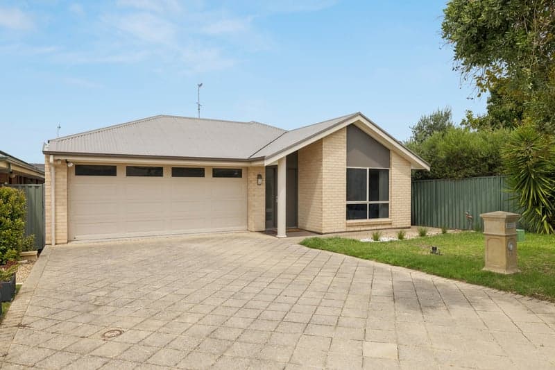 18 Sweetman Avenue, Encounter Bay - Image 1