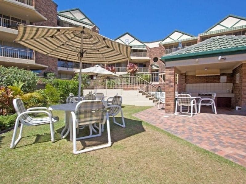8/146 Pacific Parade 'San Chelsea' BILINGA QLD, 'San Chelsea' Bilinga - Image 1