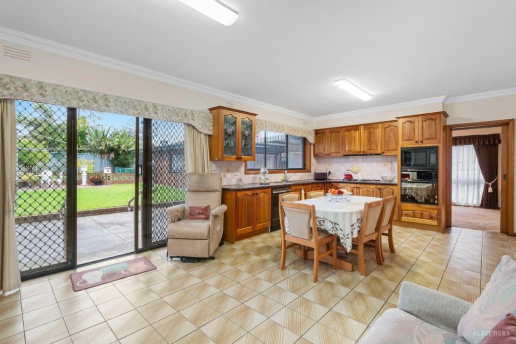 22 Foch Street, Reservoir - Thumbnail 3