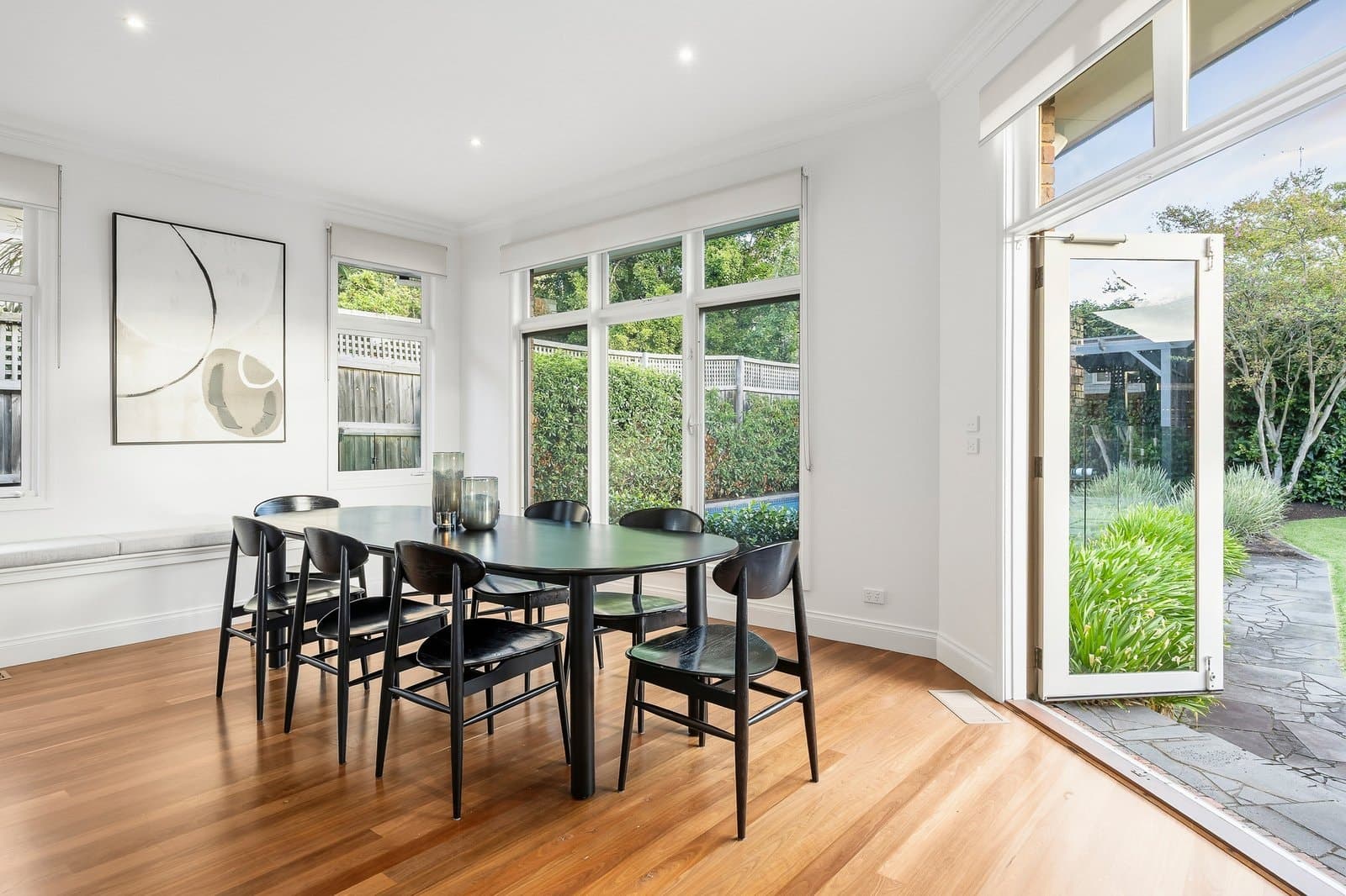 8 Lille Street, Surrey Hills - Thumbnail 5