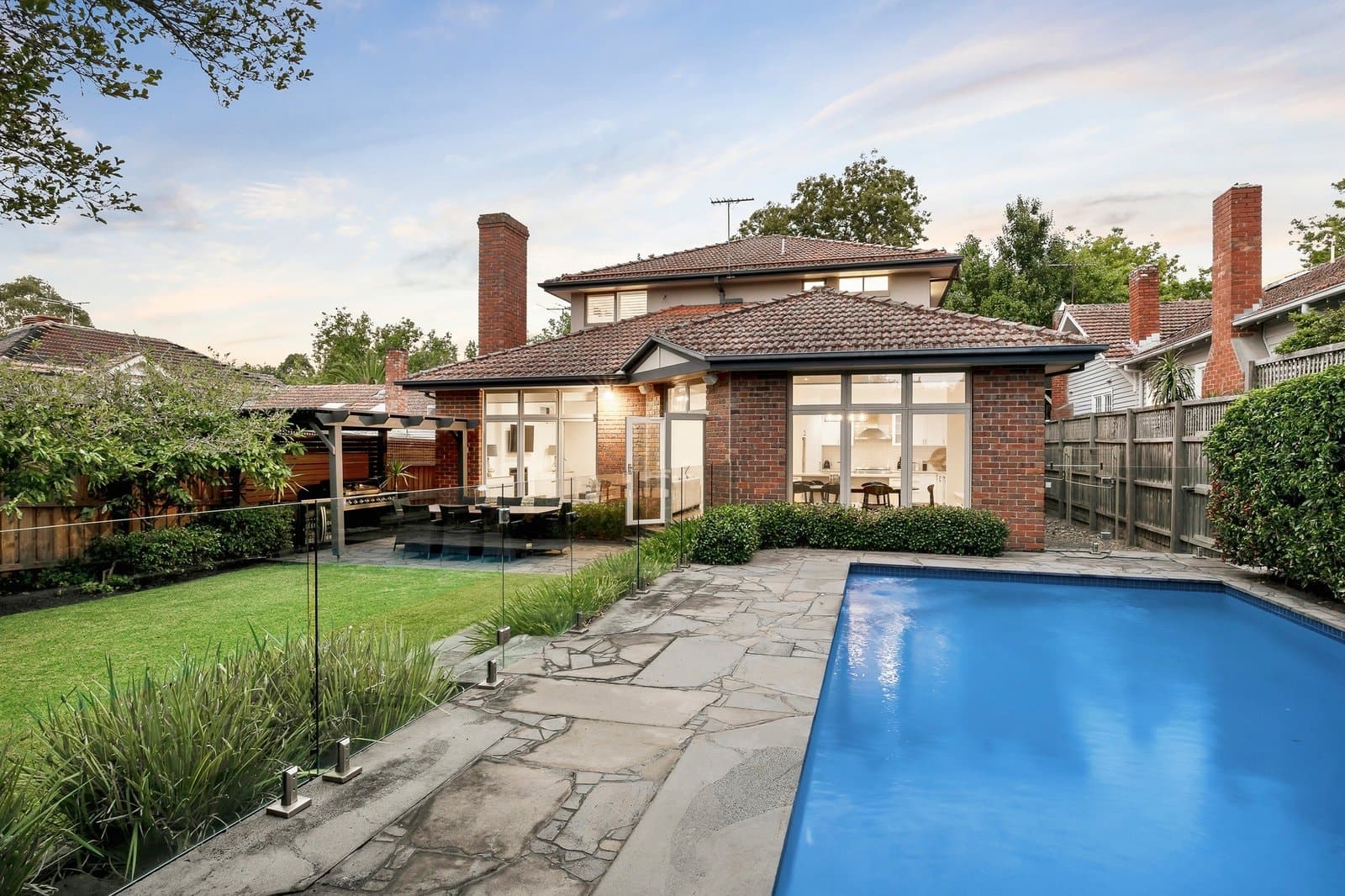 8 Lille Street, Surrey Hills - Thumbnail 6